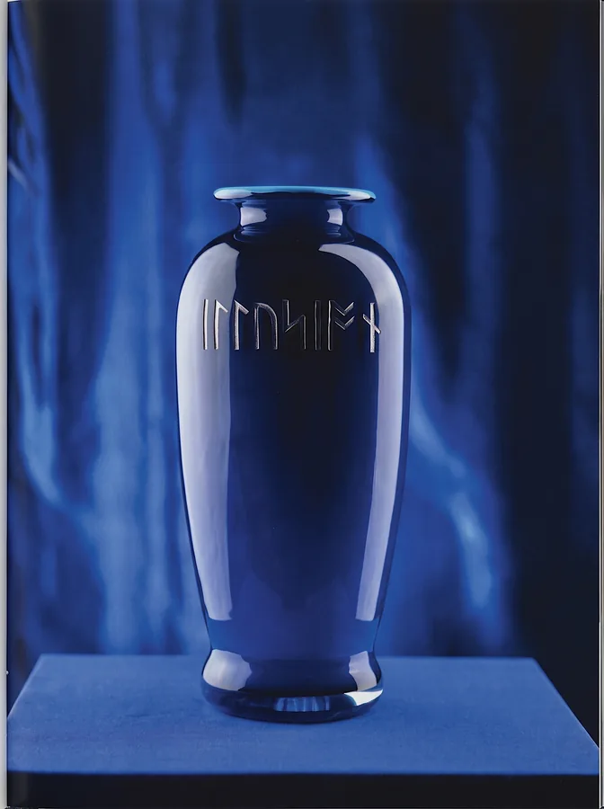 Etched glass vase from Flight and Illusion by Trish Duggan